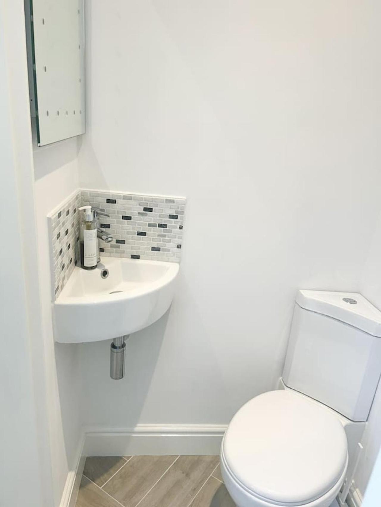 Luxe 5 Bed House In Guildford. Morden Amenities Villa Normandy Bagian luar foto